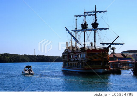 真珠を育む穏やかで豊饒な海… 伊勢志摩の玄関口『賢島』 105854799