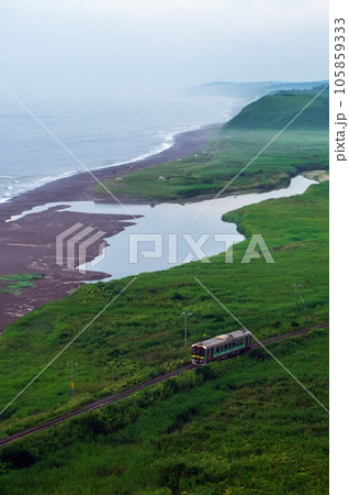 太平洋岸を走るキハH100 太平洋岸を走るキハH100 105859333