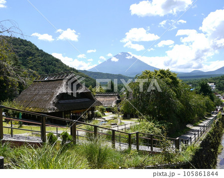 西湖いやしの里根場（関東の富士見百選） 105861844