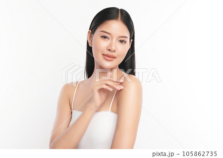Beautiful young asian woman with clean fresh skin on white background, Face care, Facial treatment, Cosmetology, beauty and spa, Asian women portrait. 105862735