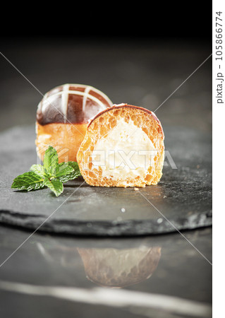 Gluten Free Profiterole 105866774