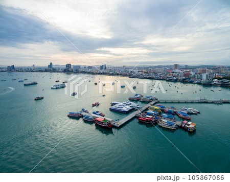 Pattaya city - Bali Hai Pier beach view of pattaya chonburi province on 2017 , Thailand 105867086