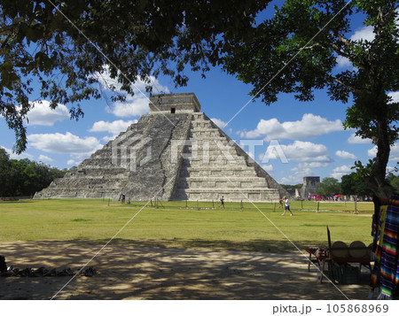 世界遺産 メキシコ合衆国 メリダ近郊 チェチェンイツァー 遺跡7 世界遺産 メキシコ合衆国 メリダ近郊 チェチェンイツァー 遺跡7 105868969