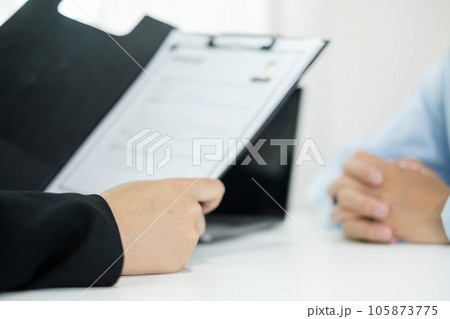 HR Managers hold a resume and talk to job applicants for job interviews about careers and Their personal history in the company. Employment and Recruitment concept HR Managers hold a resume and talk to job applicants for job interviews about careers and Their personal history in the company. Employment and Recruitment concept 105873775