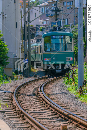 江ノ電、紫陽花 七里ヶ浜駅 江ノ電、紫陽花 七里ヶ浜駅 105875906