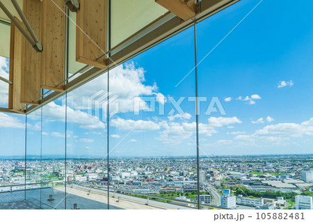 岐阜県庁、清流ロビーからの眺め〈岐阜県岐阜市〉 岐阜県庁、清流ロビーからの眺め〈岐阜県岐阜市〉 105882481