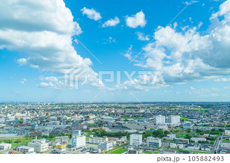 岐阜県庁、清流ロビーからの眺め〈岐阜県岐阜市〉 岐阜県庁、清流ロビーからの眺め〈岐阜県岐阜市〉 105882493