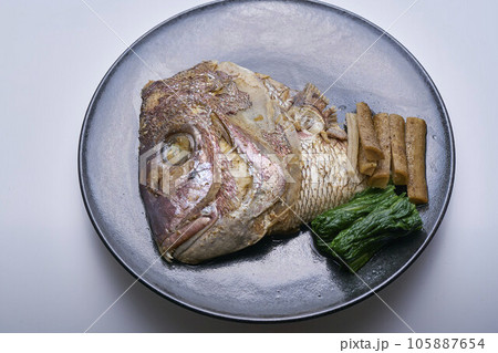 鯛のかぶと煮 105887654