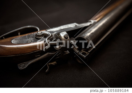 shotgun shotgun 105889184