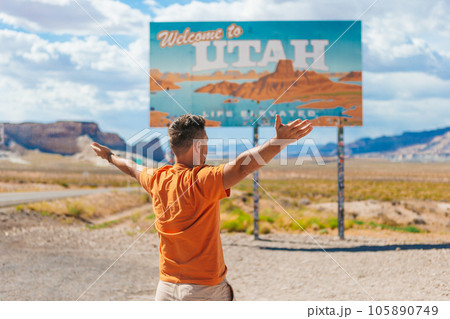 Welcome to Utah road sign. Large welcome sign greets travels in National Canyon, Utah, USA  105890749