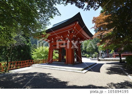 比叡山延暦寺　大講堂の鐘楼　滋賀県大津市坂本 105894195
