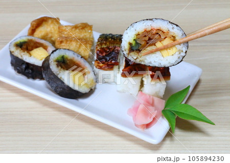 焼鯖と助六寿司 焼鯖と助六寿司 105894230