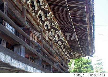 京都清涼寺本殿の出組-3 京都清涼寺本殿の出組-3 105895451