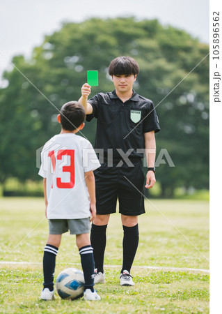 soccer 105896562