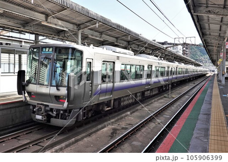 JR西日本 223系6000番台 R05編成+223系2500番台 R55編成 湖西線 B普通 105906399