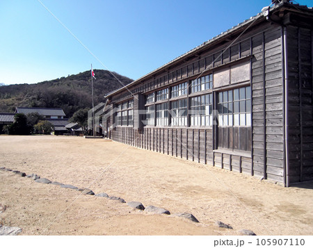小豆島 二十四の瞳映画村 岬の分教場 木造校舎 苗場尋常小学校田浦分校 小豆島 二十四の瞳映画村 岬の分教場 木造校舎 苗場尋常小学校田浦分校 105907110