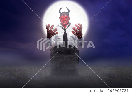 Scary demon Halloween 105908721