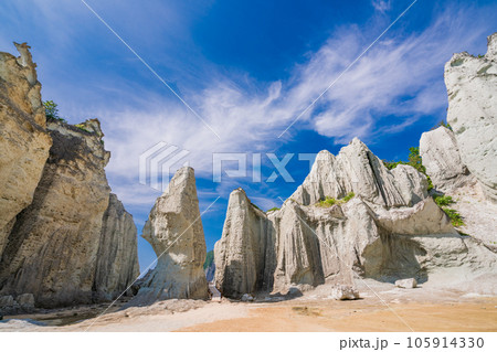 (青森県下北半島)夏の仏ヶ浦 (青森県下北半島)夏の仏ヶ浦 105914330
