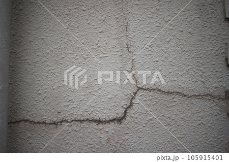 外壁　チョーキング　色ムラ　外壁塗装　コーキング 　ひび割れ　テクスチャー 105915401