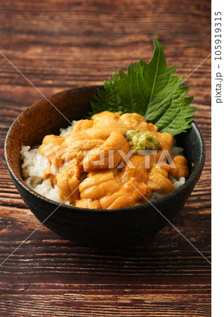 うに丼 105919315