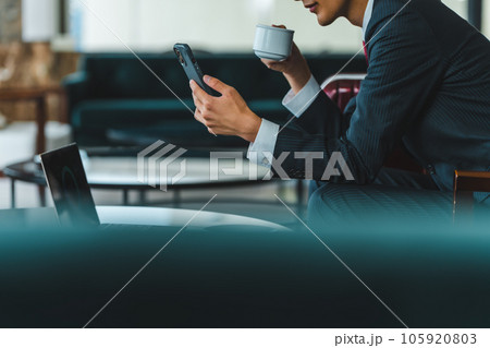 Image photo 105920803