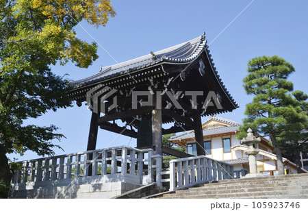 金戒光明寺 鐘楼 京都市左京区黒谷 金戒光明寺 鐘楼 京都市左京区黒谷 105923746