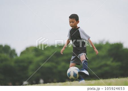 soccer 105924653