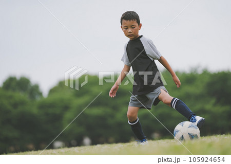 soccer 105924654