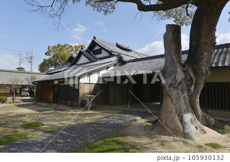 鴻池新田会所　本屋　大阪府東大阪市鴻池元町 105930132