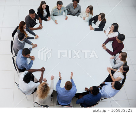 Meeting or conference, business meeting, discussion. View from above Meeting or conference, business meeting, discussion. View from above 105935325