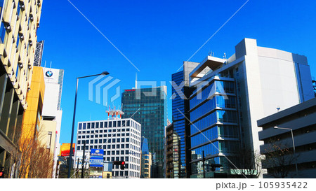 青山通り（国道246号）界隈の風景 105935422