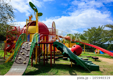 太陽の里公園　遊具 105940319