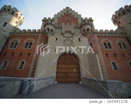 ノイシュヴァンシュタイン城, 2023, 夏, 夕刻 ノイシュヴァンシュタイン城, 2023, 夏, 夕刻 105941176