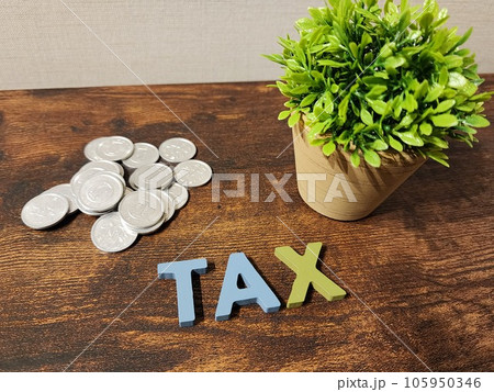 TAXの文字列 105950346