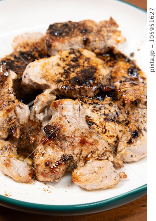 美味しい豚肉の焼肉 美味しい豚肉の焼肉 105951627