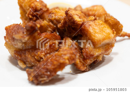 美味しい鶏の唐揚 美味しい鶏の唐揚 105951803