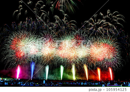 うつのみや花火大会 2019年08月10日(土) 栃木県 宇都宮市 鬼怒川 道場宿緑地 105954125