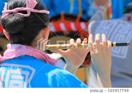 祭りの鉢巻　ねじり鉢巻き　くわがたかぶり　祭囃子 105957749