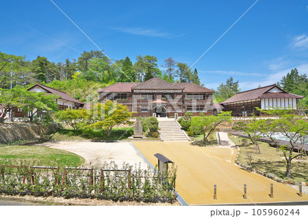【吹屋ふるさと村 (旧吹屋小学校)】 岡山県高梁市成羽町吹屋 【吹屋ふるさと村 (旧吹屋小学校)】 岡山県高梁市成羽町吹屋 105960244