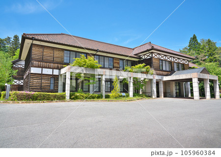 【吹屋ふるさと村 (旧吹屋中学校跡地)】 岡山県高梁市成羽町吹屋 105960384