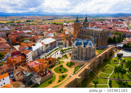 Aerial view on the Episcopal Palace of Astorga.  105961165