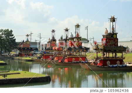 出航前のだんじり船 105962436