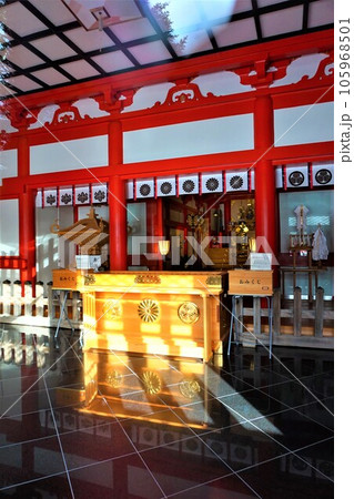 赤城神社 拝殿 賽銭箱 群馬県 赤城山 大洞赤城神社 冬 赤城神社 拝殿 賽銭箱 群馬県 赤城山 大洞赤城神社 冬 105968501