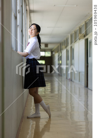 爽やかな女子高生 105969438
