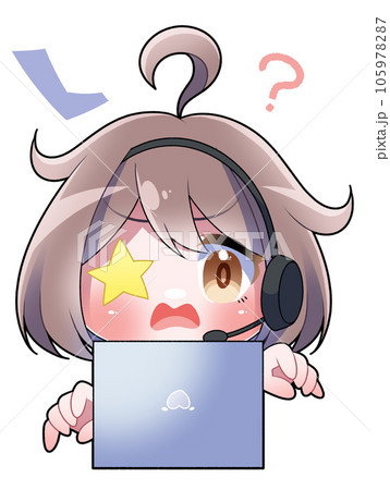 パソコンの前で疑問がある女性 105978287