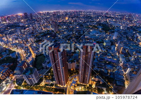 《東京都》深夜の東京都市風景・夜明け前 105978724