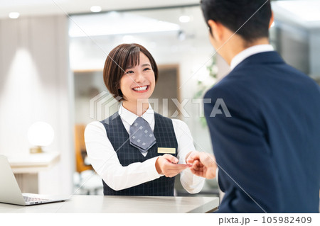 ホテルの受付 撮影協力:WEEK芝大門(サンフロンティア不動産) ホテルの受付 撮影協力:WEEK芝大門(サンフロンティア不動産) 105982409