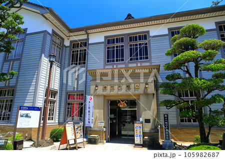 【岐阜県】晴天の郡上八幡旧庁舎記念館 105982687