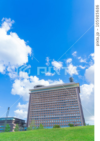 岐阜県庁外観、ぎふ結のもりからの眺め〈岐阜県岐阜市〉 岐阜県庁外観、ぎふ結のもりからの眺め〈岐阜県岐阜市〉 105985686
