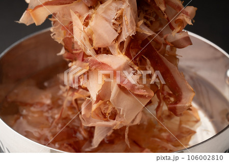 かつおだし 出汁をとる 106002810